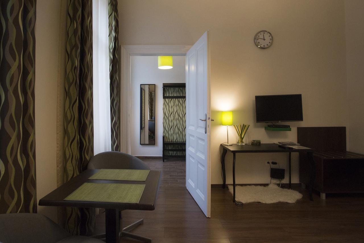 Walton Prime Apartment — Photos 1
